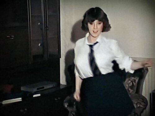 Ніжна блондинка та б ...