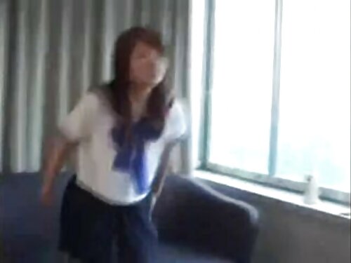 Окулястий хлопець ли ...