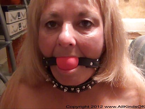 Молоді лесбіянки та  ...