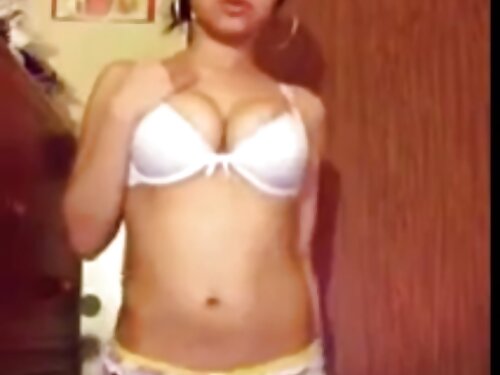 Хлопці ебут дірки те ...