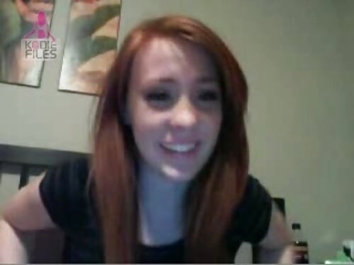 Молода руда красуня  ...