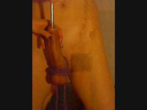 Молода пизденка секс ...