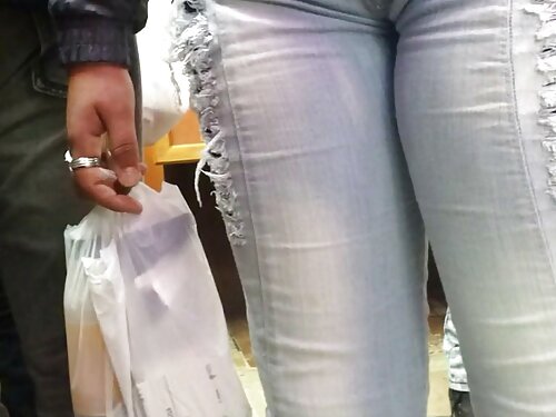 Ніжний масаж з масло ...