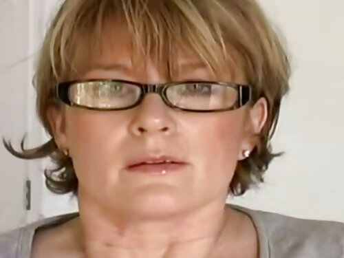 Ніжній сіроокій біля ...