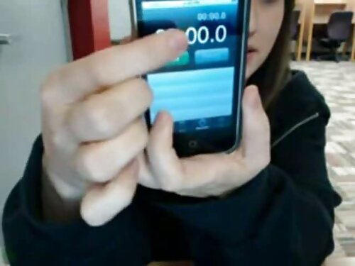 Під рожевими трусика ...